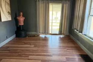 210 W Lincoln St, Harrisburg, IL 62946 - Photo 7