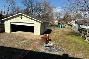 210 W Lincoln St, Harrisburg, IL 62946 - Photo 23