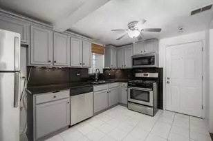 2516 W Lyndale St, Chicago, IL 60647 - Photo 5