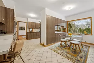 744 Sheridan Rd, Evanston, IL 60202 - Photo 9