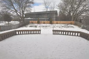 1146 E Tedy Ct, Round Lake Beach, IL 60073 - Photo 17