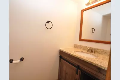 1146 E Tedy Court, Round Lake Beach, IL 60073 - Photo 9