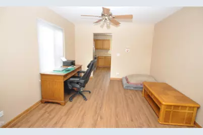 1146 E Tedy Court, Round Lake Beach, IL 60073 - Photo 5