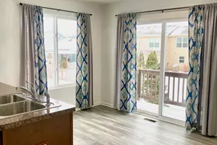 308 Niagara Dr, Volo, IL 60073 - Photo 7