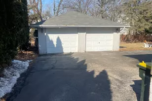 9 Railroad St, East Dundee, IL 60118 - Photo 11