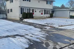 9 Railroad St, East Dundee, IL 60118 - Photo 1