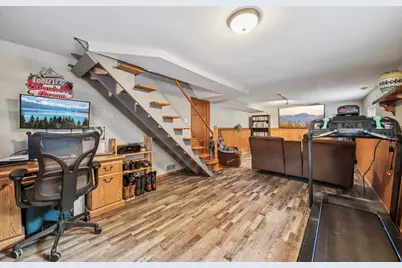 7709 E Sunset Drive, Wonder Lake, IL 60097 - Photo 19