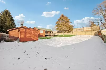 7709 E Sunset Drive, Wonder Lake, IL 60097 - Photo 27