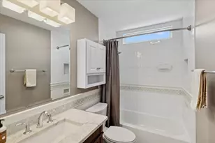 1241 Eric Ln, Lake Zurich, IL 60047 - Photo 19