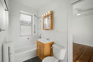 6121 S Woodlawn Ave, Chicago, IL 60637 - Photo 9