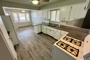 6038 W Peterson Ave, Chicago, IL 60646 - Photo 3