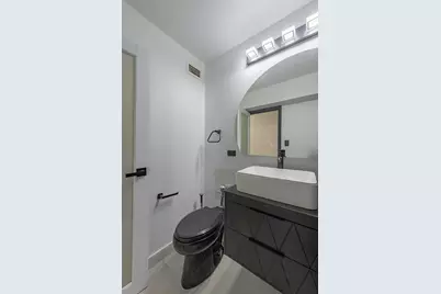 7337 S South Shore Drive #902, Chicago, IL 60649 - Photo 25