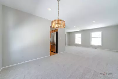 1380 Larchmont Drive, Buffalo Grove, IL 60089 - Photo 7