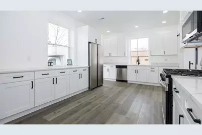 733 W Prairie Street, Pontiac, IL 61764 - Photo 13