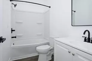 733 W Prairie St, Pontiac, IL 61764 - Photo 17