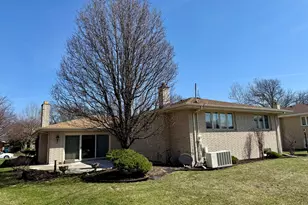 9608 S Kolin Ave, Oak Lawn, IL 60453 - Photo 35