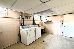 9608 S Kolin Ave, Oak Lawn, IL 60453 - Photo 29