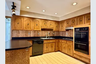 9608 S Kolin Avenue, Oak Lawn, IL 60453 - Photo 11