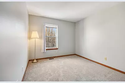 1428 Charleston Court, Geneva, IL 60134 - Photo 21