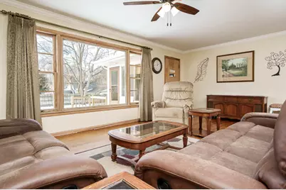 926 Stratford Avenue, Rockford, IL 61107 - Photo 3