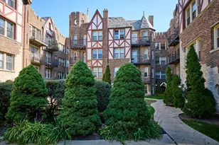 5715 N Kimball Ave, Chicago, IL 60659 - Photo 1