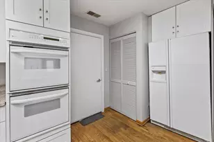 1812 S Dearborn St, Chicago, IL 60616 - Photo 15