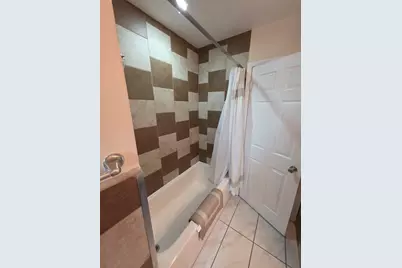 2201 Kingfisher Lane, Rolling Meadows, IL 60008 - Photo 11