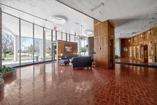 40 N Tower Rd, Oak Brook, IL 60523 - Photo 23