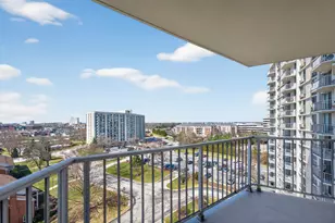 40 N Tower Rd, Oak Brook, IL 60523 - Photo 19