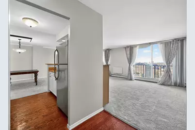 40 N Tower Road #9K, Oak Brook, IL 60523 - Photo 3