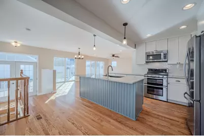 593 S Sunnyside Avenue, Elmhurst, IL 60126 - Photo 9