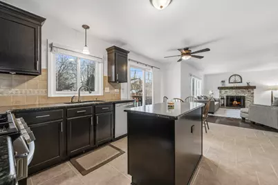 13 Callery Court, Bolingbrook, IL 60490 - Photo 7