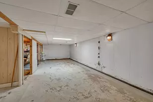 1681 N 33rd Rd, Ottawa, IL 61350 - Photo 23