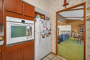 1681 N 33rd Rd, Ottawa, IL 61350 - Photo 13