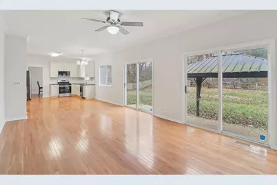 1087 Camillia Place, Fox River Grove, IL 60021 - Photo 7