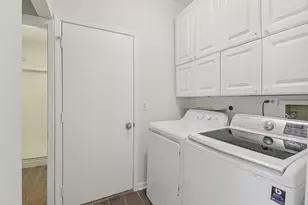 1087 Camillia Pl, Fox River Grove, IL 60021 - Photo 11