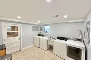 5626 N Central Ave, Chicago, IL 60646 - Photo 19