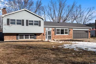228 Wellington Dr, Crystal Lake, IL 60014 - Photo 37