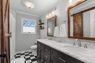 228 Wellington Dr, Crystal Lake, IL 60014 - Photo 17