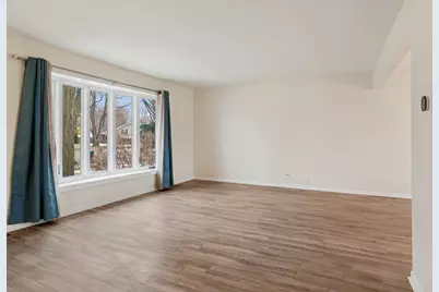 103 Richter Road, Batavia, IL 60510 - Photo 5