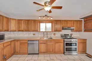 2858 E Bending Creek Trail, Crete, IL 60417 - Photo 5