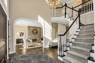 5 Andrew Ct, Burr Ridge, IL 60527 - Photo 3