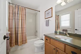 422 Old Mill Cir, Lincolnshire, IL 60069 - Photo 23