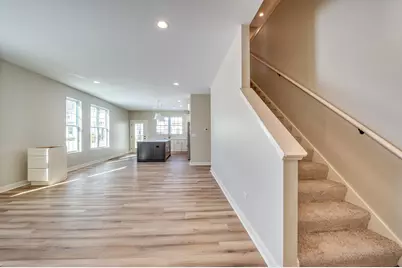 1074 Freedom Road, Elburn, IL 60119 - Photo 5