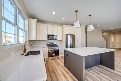 1074 Freedom Road, Elburn, IL 60119 - Photo 7