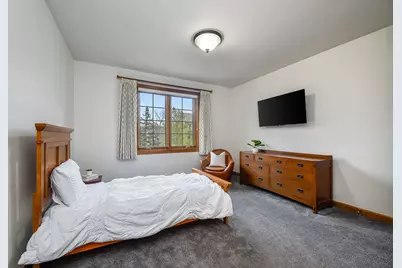 2009 Mackenzie Place #2009, Wheaton, IL 60187 - Photo 35