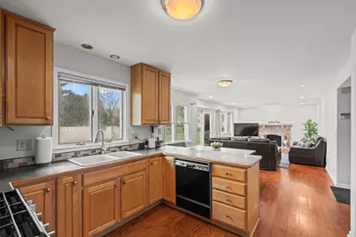 2806 N Stanford Drive, Arlington Heights, IL 60004 - Photo 7