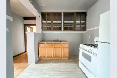 7959 S Muskegon Avenue, Chicago, IL 60617 - Photo 3