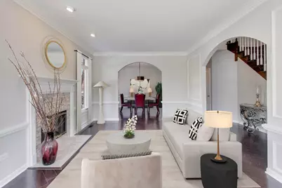 5937 N Sauganash Lane, Chicago, IL 60646 - Photo 5