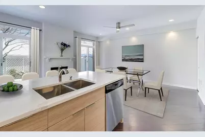 5937 N Sauganash Lane, Chicago, IL 60646 - Photo 11